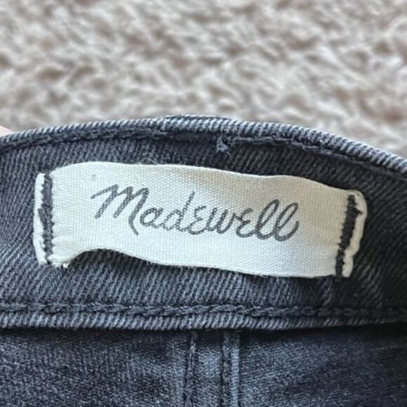 Madewell Western Yoke Edition High Waist Denim Shorts in Lunar Wash Size 28 - Picture 4 of 7